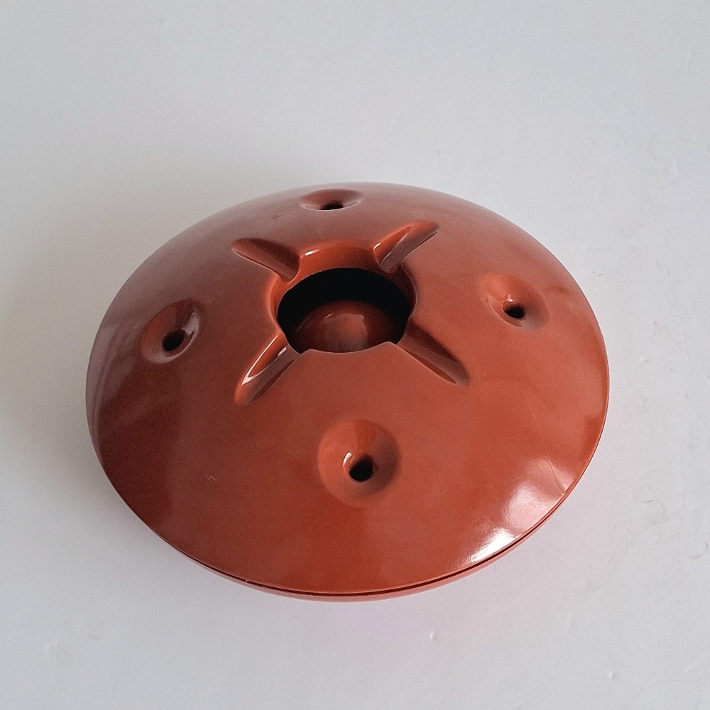 Space Age flying saucer ashtray